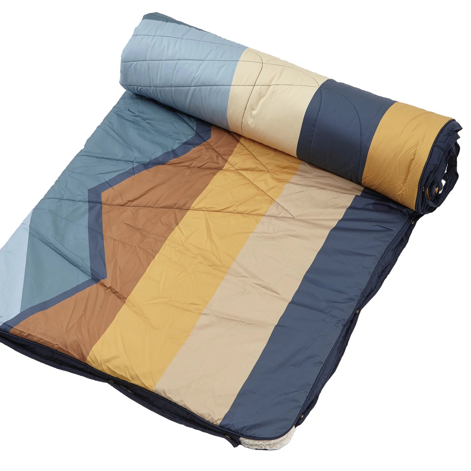 4-i-1: Pude, Tæppe, Kappe og Sovepose  Et multifunktionelt vidunder, som du ikke vil undvære på dine eventyr. VOITED x VICKYWOOD CLOUDTOUCH® er både et tæppe, en pude, en kappe og en sovepose. Med de praktiske trykknapper kan tæppet nemt udvides og hurtigt omdannes til en hyggelig sovepose til to personer. Når det ikke er i brug, kan det foldes sammen til en blød pude.