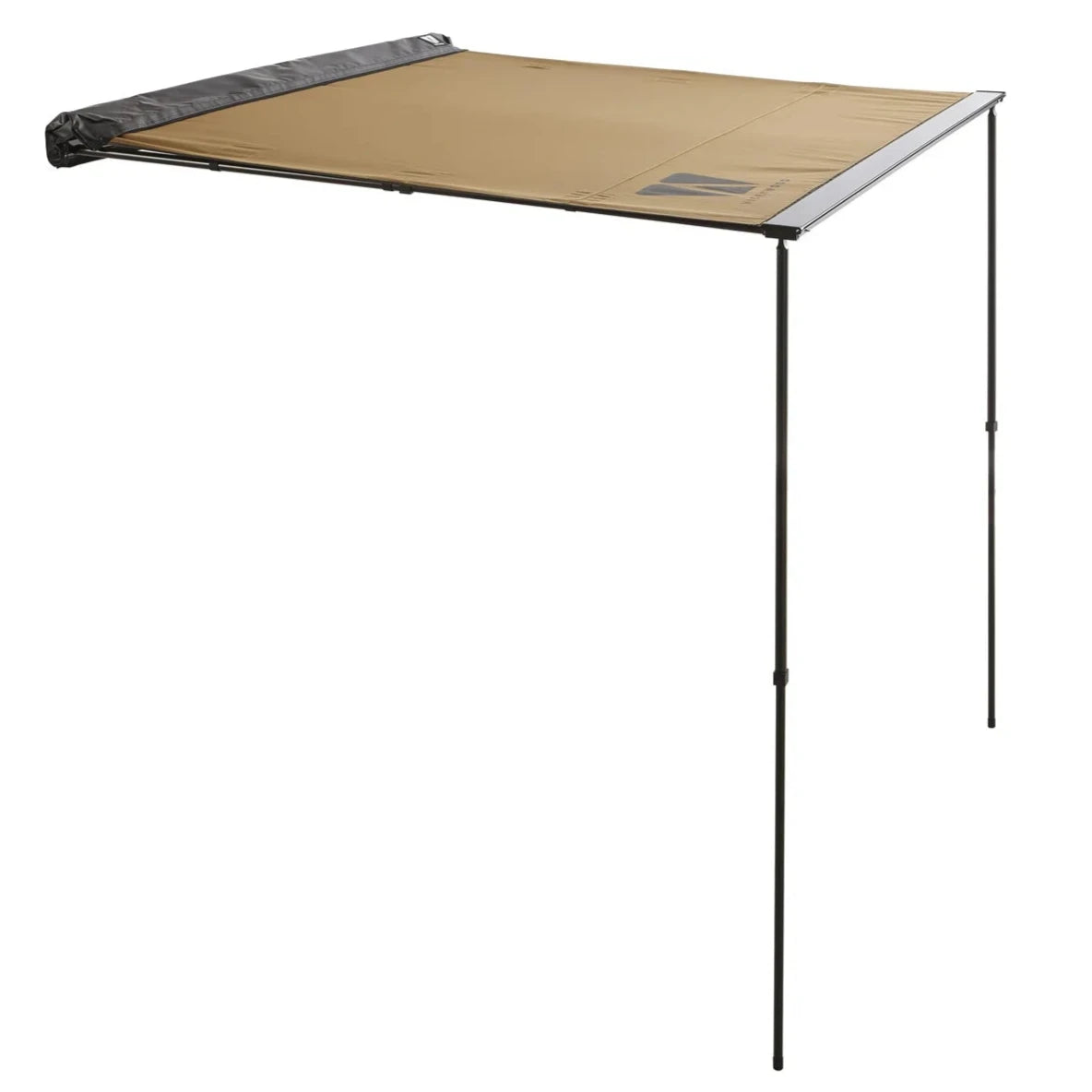 Markise til din bil Markise VICKYWOOD 140 cm – Perfekt til Dit Campingeventyr!  Skab et behageligt og beskyttet udeområde med VICKYWOOD Markisen. Uanset om du vil lave mad, slappe af eller nyde hyggelige stunder med familie og venner, sørger denne markise for skygge på solrige dage og læ for regnen.  Markisen monteres nemt på dine tagbøjler via et praktisk skinnesystem. Teleskopstængerne i aluminium er justerbare i højden og sikrer et stabilt fundament, mens det robuste polyesterstof hurtigt spændes fast